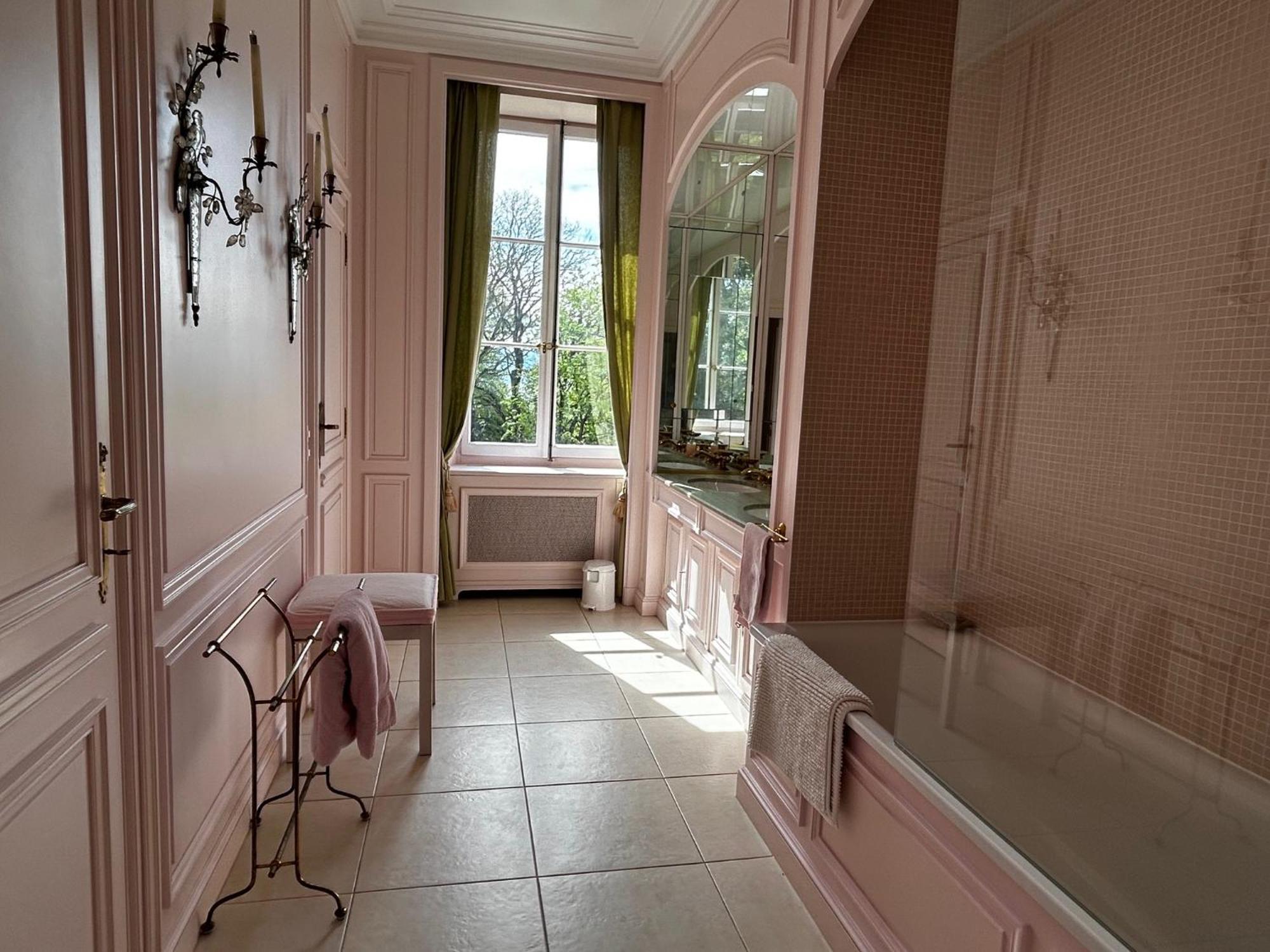 Lavigny Le Chateau מראה חיצוני תמונה